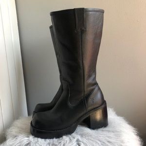 *ISO* Frye Dorian Boots